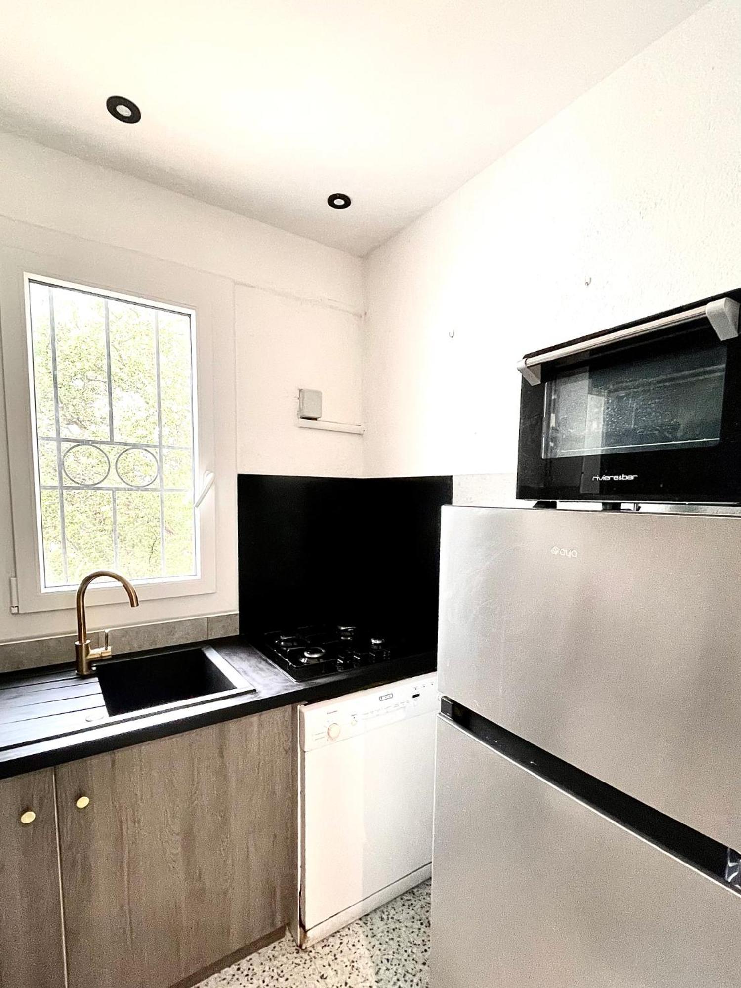 Joli T2 Dans Petite Calme Appartement
